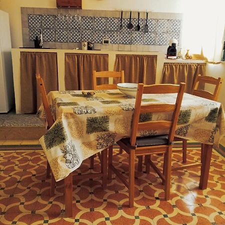 A Due Passi Dal Porto Apartment Trapani Luaran gambar