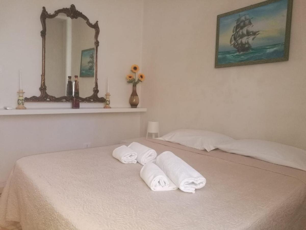 A Due Passi Dal Porto Apartment Trapani Luaran gambar