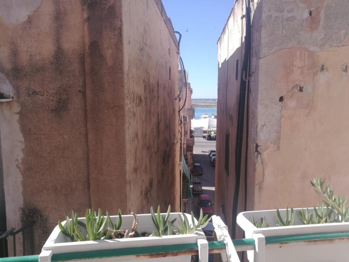 A Due Passi Dal Porto Apartment Trapani Luaran gambar