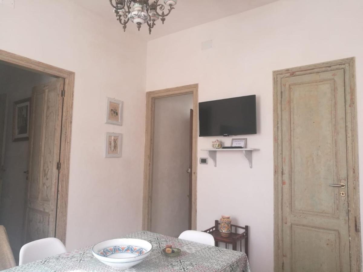 A Due Passi Dal Porto Apartment Trapani Luaran gambar
