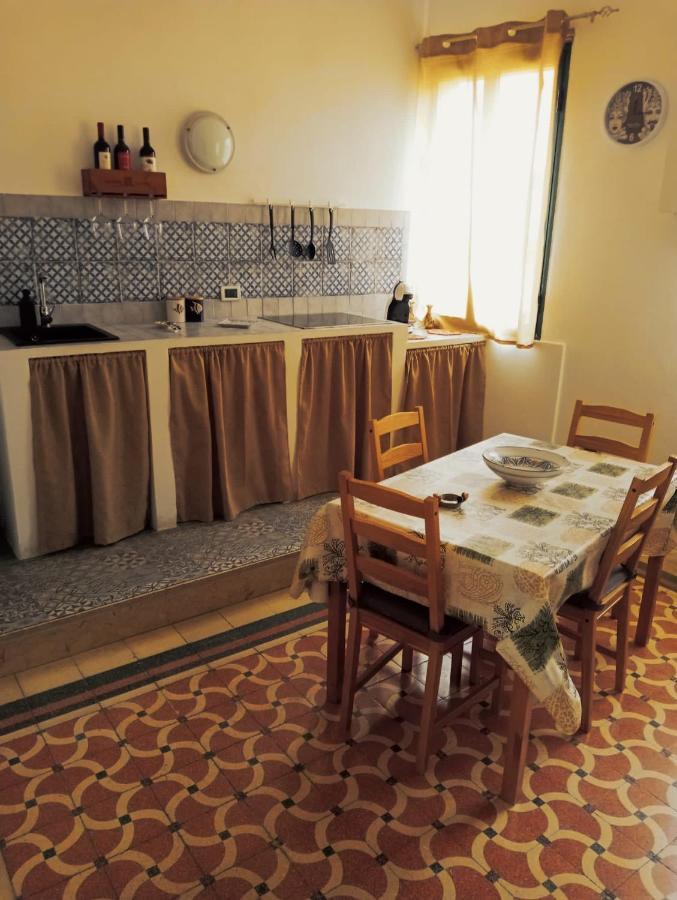 A Due Passi Dal Porto Apartment Trapani Luaran gambar