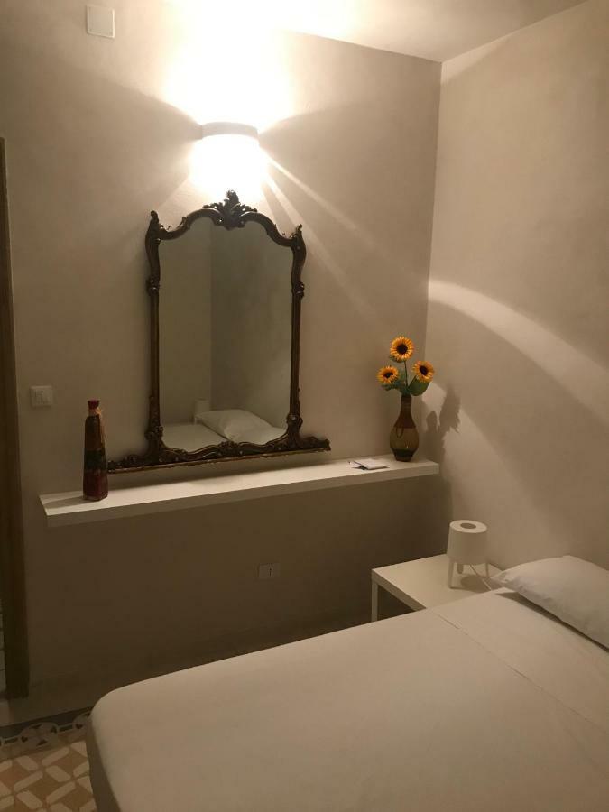A Due Passi Dal Porto Apartment Trapani Luaran gambar