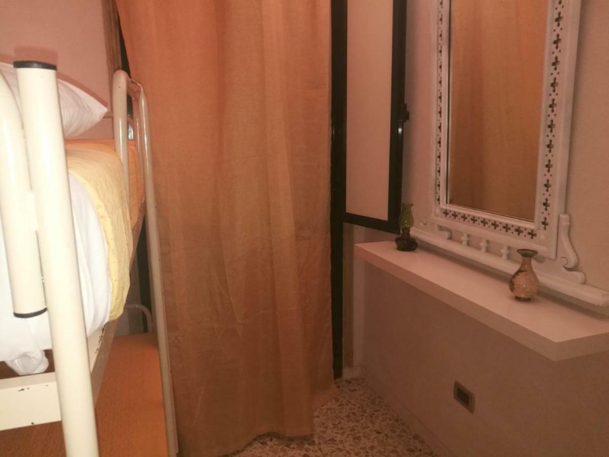 A Due Passi Dal Porto Apartment Trapani Luaran gambar